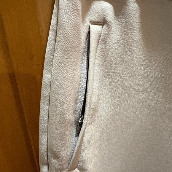 Athleta Endless High Rise - Picture 2 of 4